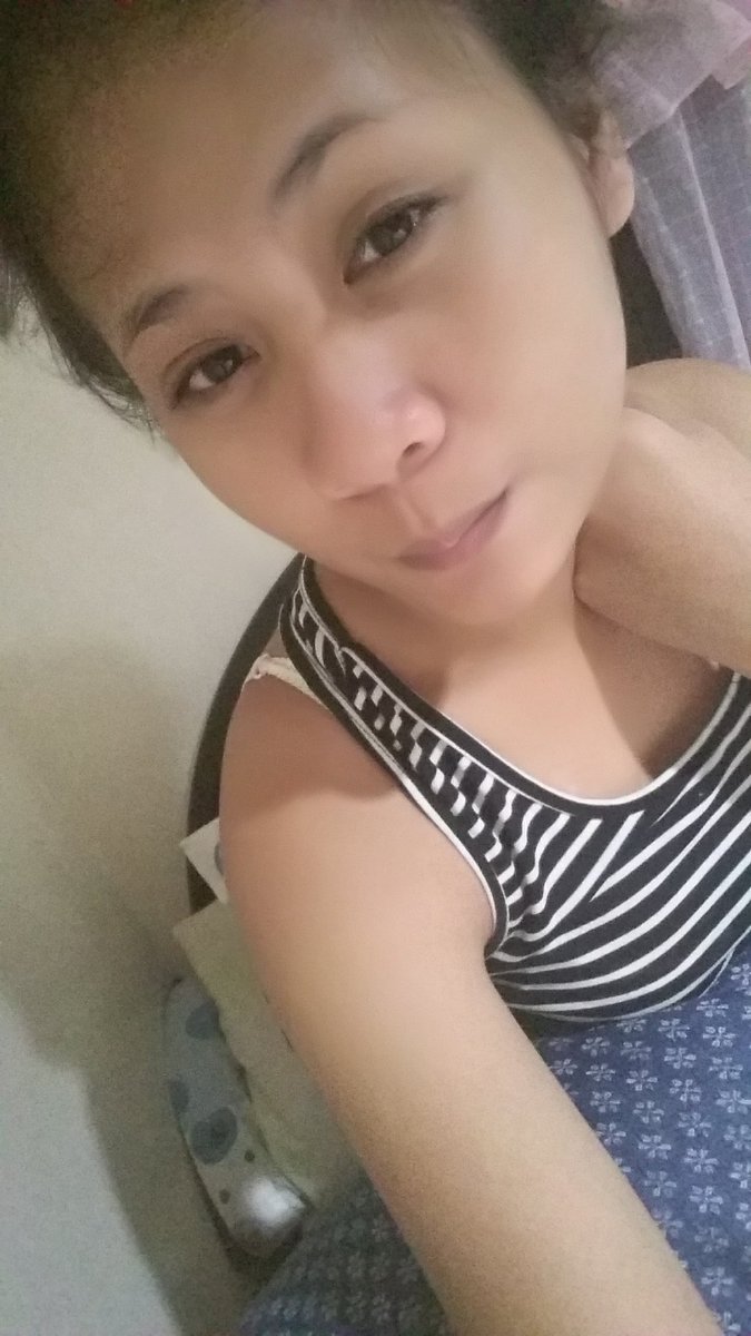 StalkerMokoo's tweet photo. Sakit ng ulo ko,dko parin mahanap ung hnahanap ko. Tsss😣😦😢 https://t.co/tVpErKgrgj