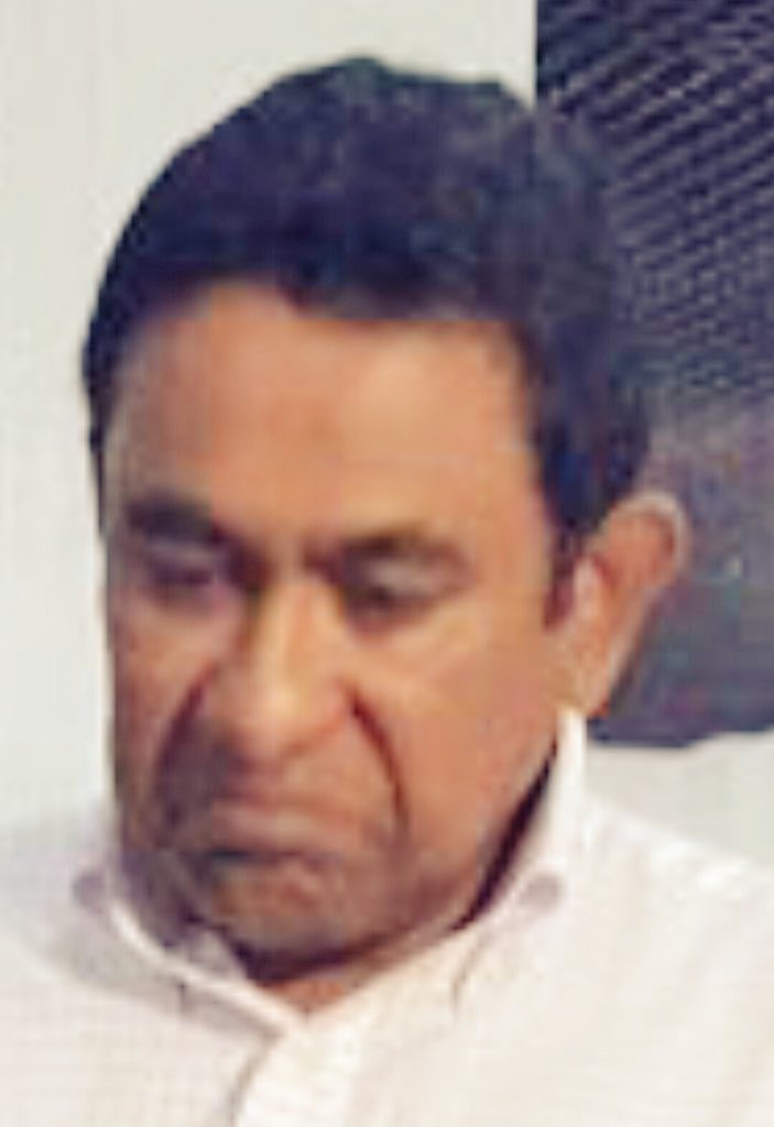 Badruddeen's tweet photo. .@Diyah_Em @AtollMarketing #Fukface https://t.co/C4d1IaxS84