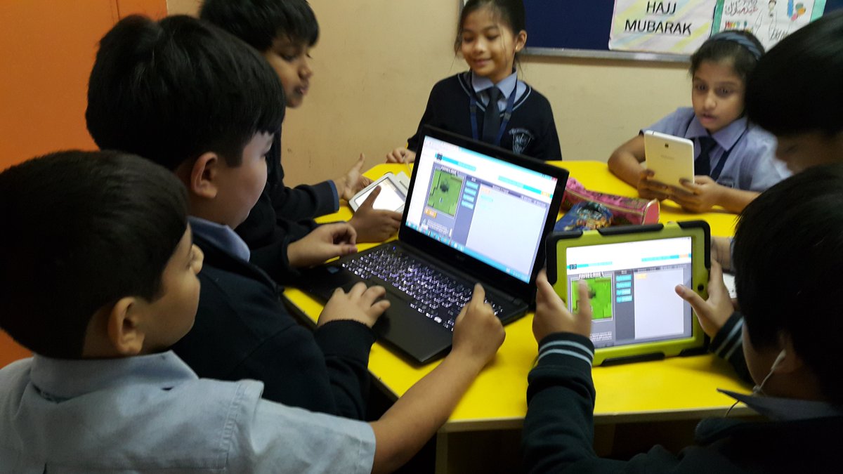 Nusrath1976's tweet photo. Celebrating the Hour of Code at TWS Dubai https://t.co/ZUJlyHEuzE