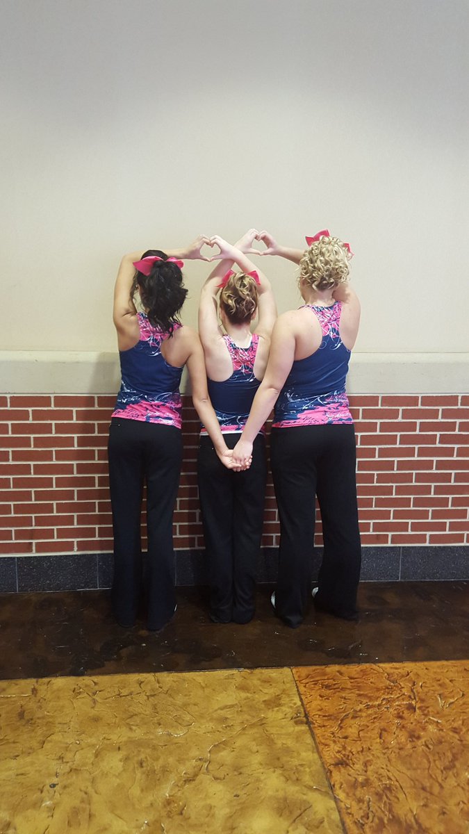 bridget_roach's tweet photo. @JAMfestEvents #winterjam https://t.co/yqO4vbXXCY