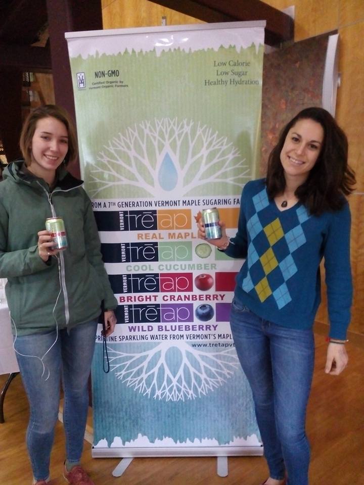 tretapvt's tweet photo. Some trētap fans rockin' our awesome #logo stickers at @johnsonstate! #JohnsonState #GoBadgers https://t.co/QxFqno9nL8