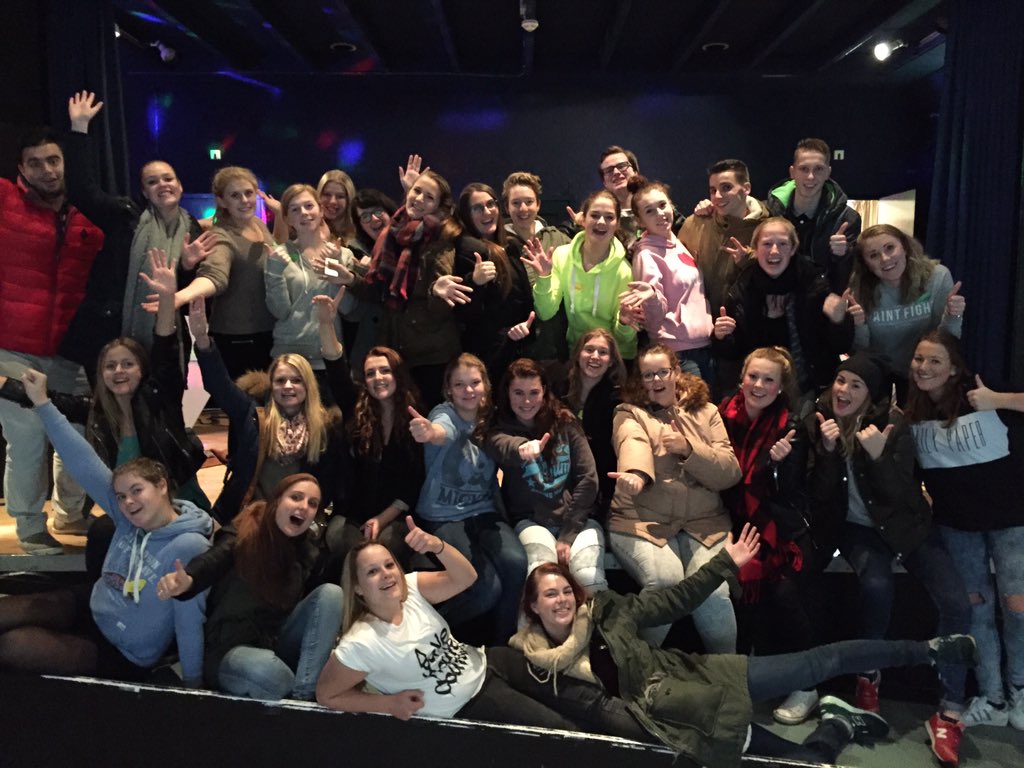 De eerste deelnemers uitgezwaaid na een geslaagd trainingsweekend! Wat een energie, enthousiasme en gezelligheid!