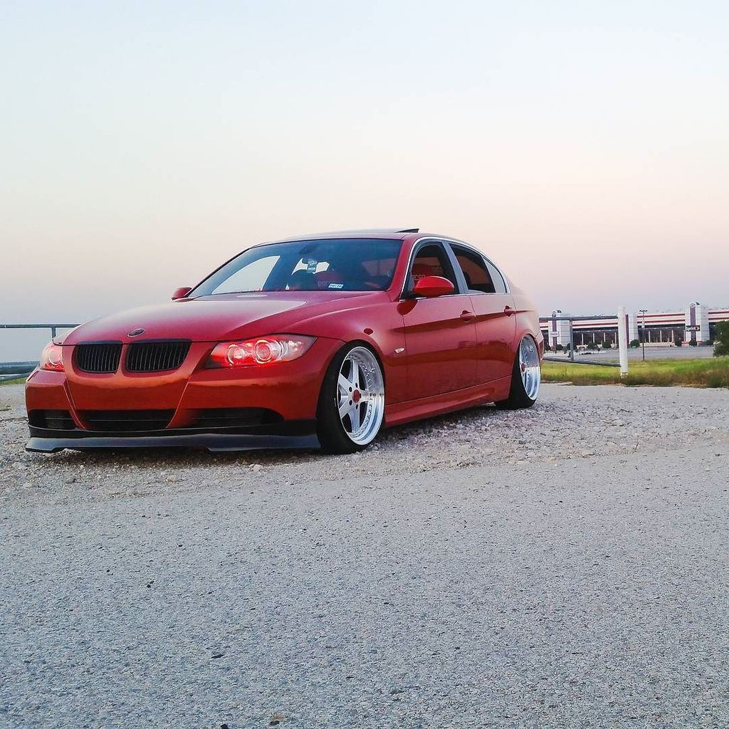 slammedbimmers's tweet photo. #staticsaturday throwback pic from #fdtx15 / #offsetkings at the greatest place on earth...#tms #loweredlifestyle #… https://t.co/A8rhAuirSP