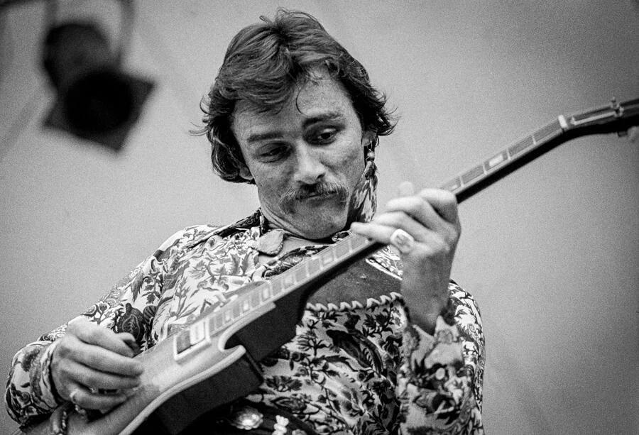 Happy birthday to Dickey Betts. Outstanding guitarist, singer, writer, founding member of the Allman Brothers Band. 