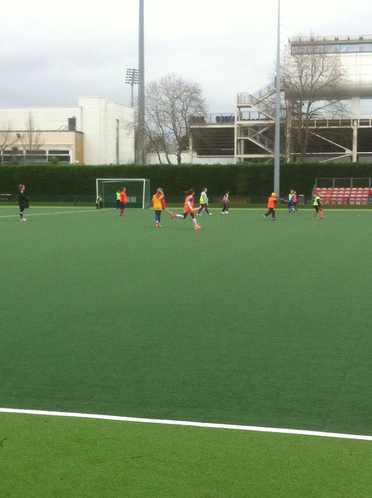 JoWestwood1's tweet photo. Happy hockey players after #christmasmasterclass https://t.co/uH94V3nXbJ
