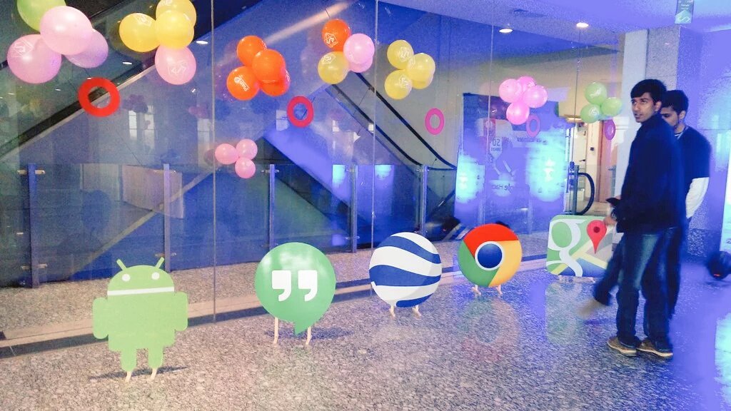 TechHubConnect's tweet photo. Lovely decor at @google #HackfairPlan9
Way to go @Plan9incubator! https://t.co/qTsymyUXNY