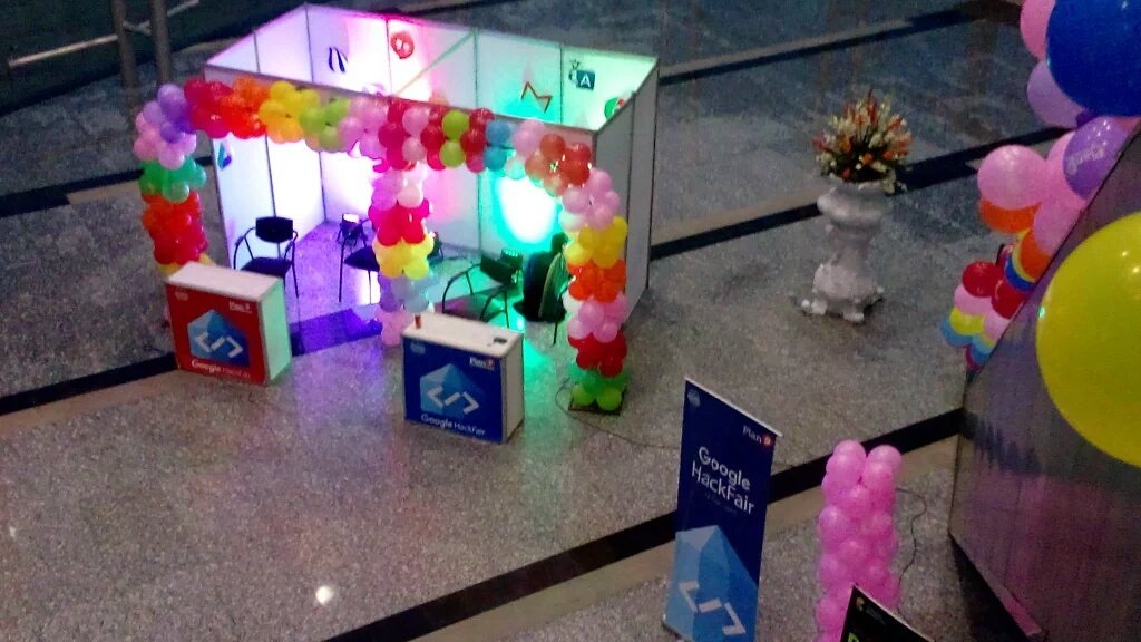 TechHubConnect's tweet photo. Lovely decor at @google #HackfairPlan9
Way to go @Plan9incubator! https://t.co/qTsymyUXNY