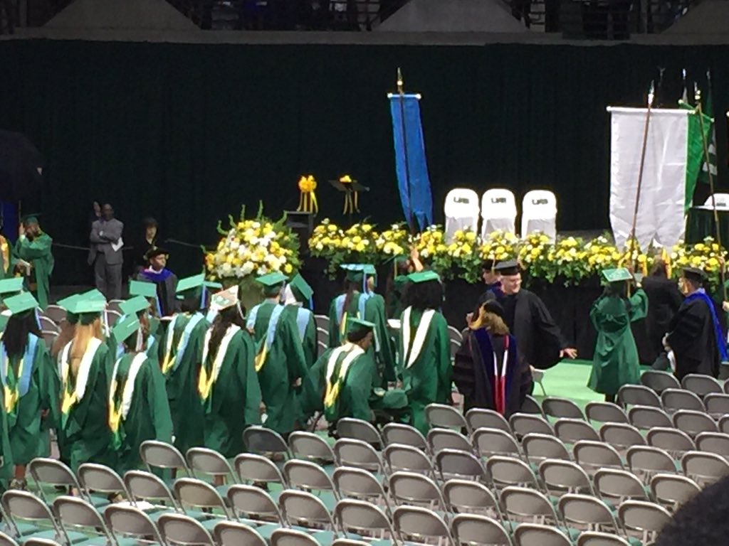Belindarph's tweet photo. So Blessed to be a part of my son's big day!! @1stN2ndTimothy #UAB #2015graduation https://t.co/aKwvJhe9MA