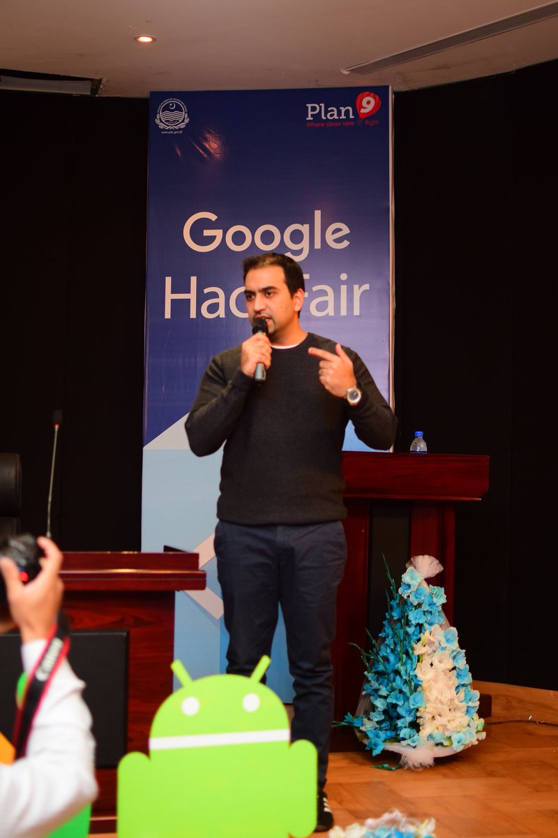 nabeelaq's tweet photo. A special thanks to Sami & Raza from @google for their cooperation throughout the #HackfairPlan9 #Pakistan #startup https://t.co/W75vR1CLRq