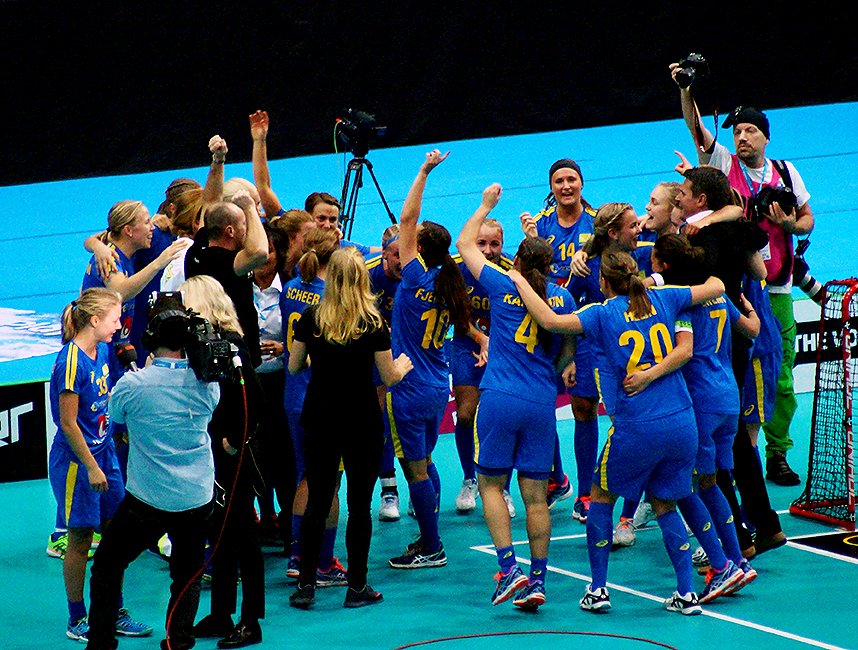 naissalibandyfi's tweet image. Sweden is the winner of WCF2015 #wcf2015 #floorball #magicaltogether #salibandy #unihockey