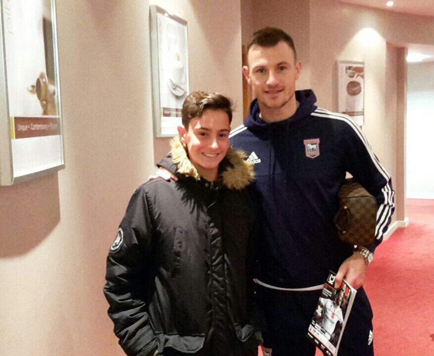 swedishkeasty's tweet photo. @tommysmith1990 @IpswichAwayDays We all dream of a team of Tommy Smiths. Thanks for the pic Tommy #solidasever https://t.co/ldhdEWiEeL