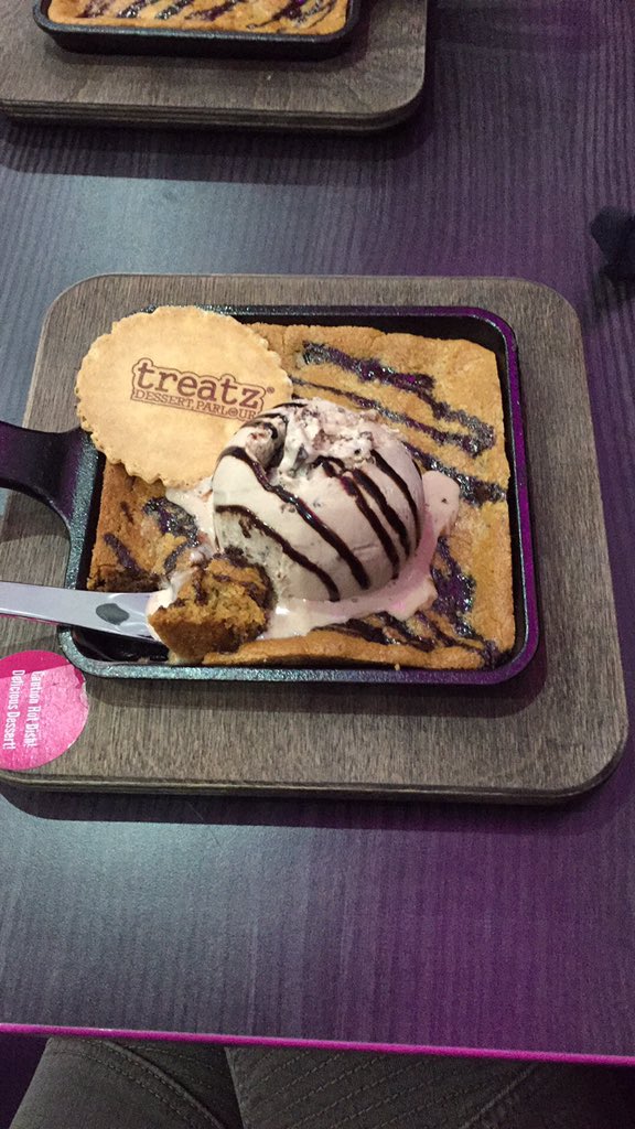 K I E R A • on Twitter "TREATZ Wembley is my new home😂 ️ https//t.co