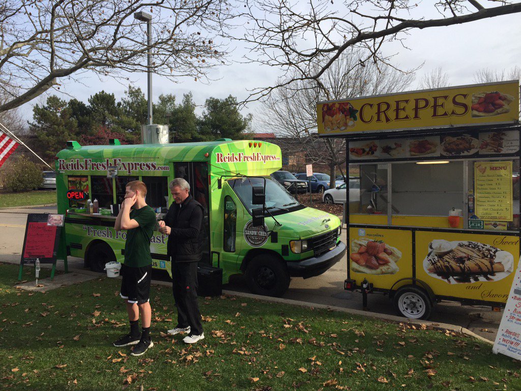 Good morning everyone! We are at Three Rivers Rowing center until 2pm with <a href="/ReidsFreshx/">Reidsfreshexpress</a>