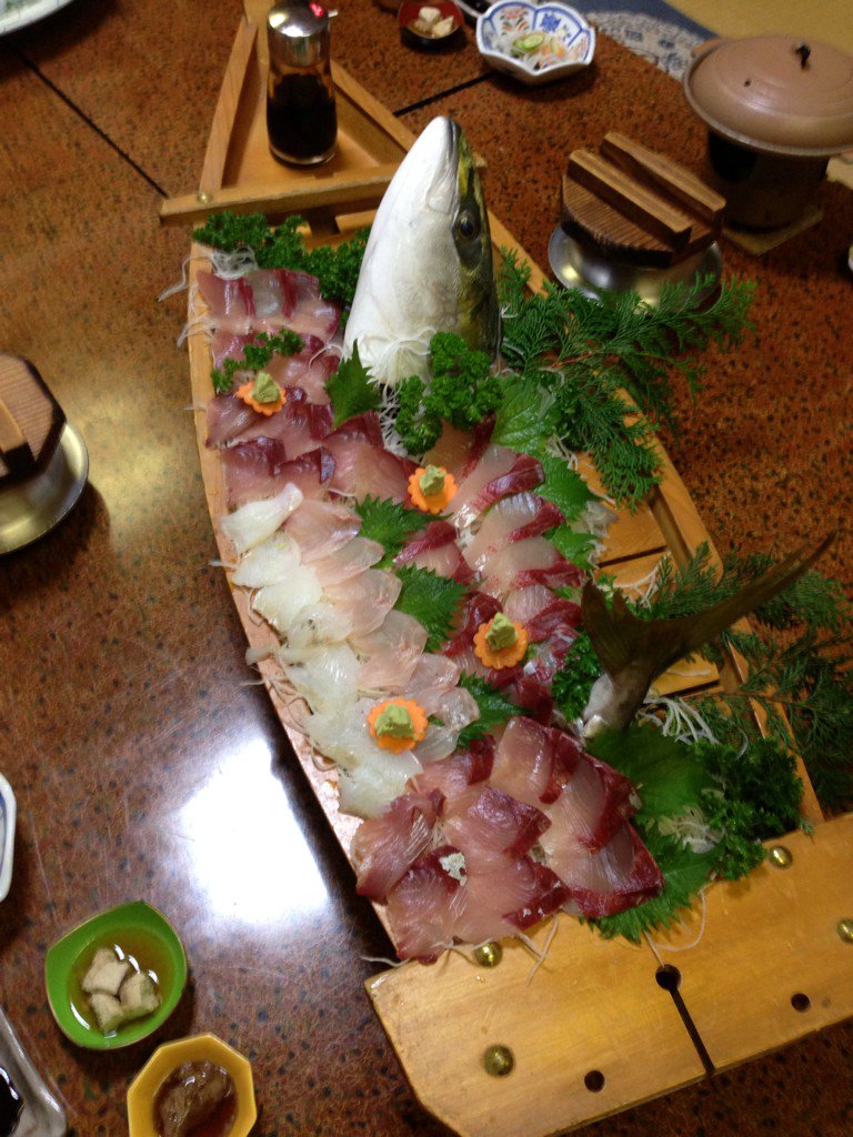 鳥羽はおいしかった。人生いろいろあることを学びました。