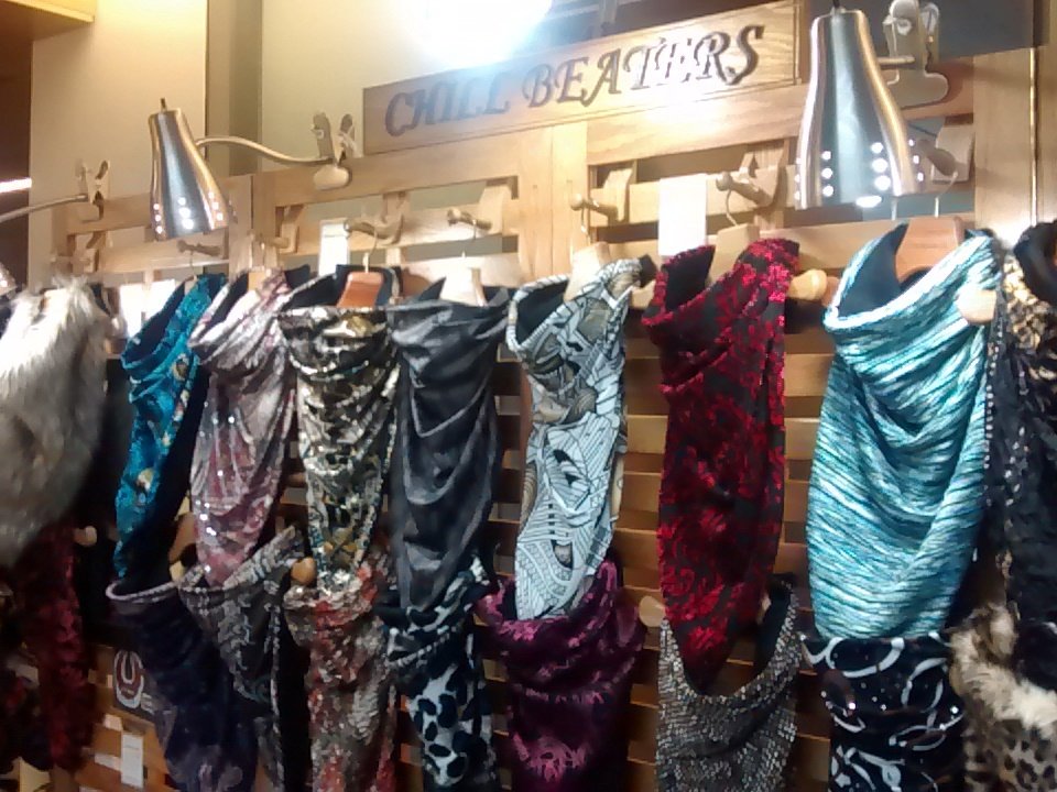 PneumaJewel's tweet photo. https://t.co/PLi8NQxYLj keep warm in style. Located third floor #cbridge #greatgiftidea https://t.co/Huy12xEc3H
