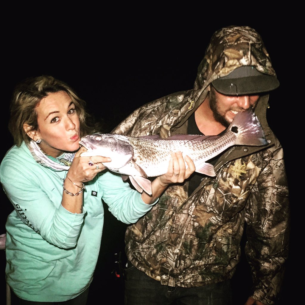 Reelfinatics's tweet photo. #redfish love by @CaptMattFishero on #ReelFinatics® #TheAnglersNetwork™. #fishing #guide

https://t.co/8quf1hfGsa https://t.co/WCqxjkxc2R