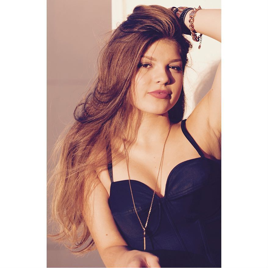 Rayla's tweet photo. Excited to be opening for @olivia_holt December 29th! Don't miss it! With @allthestops #mu… https://t.co/BZKt2u0M1P https://t.co/4AJHbLLQBC