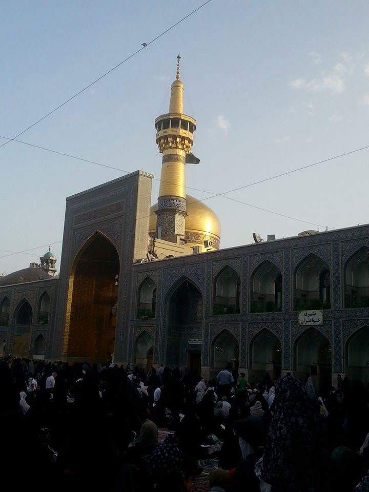Al_Ameer84's tweet photo. السلام على الإمام السلطان الرؤؤف ثامن الجج علي بن موسى الرضا.تدفن بضعه مني في خرسان.كماقال الرسول صلى الله عليه وآله https://t.co/kkslUbnaxj