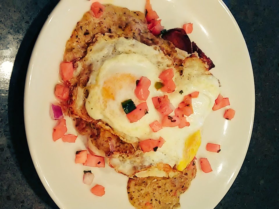 GreenDogCafe's tweet photo. #BRUNCH @GreenDogCafe our WISCUIT &amp; GRAVY! Get it before brunch ends at 3pm today! https://t.co/FuDs1LfstR