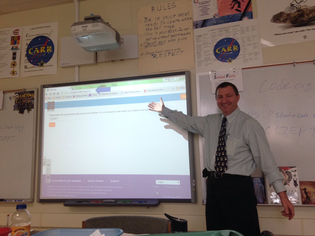 LITsausd's tweet photo. Students at Carr get a double dose of coding with Mr. Chawke #sausdcodes #HourOfCode #CSEdWeek #sausdlearns https://t.co/jbDSQGjSSA