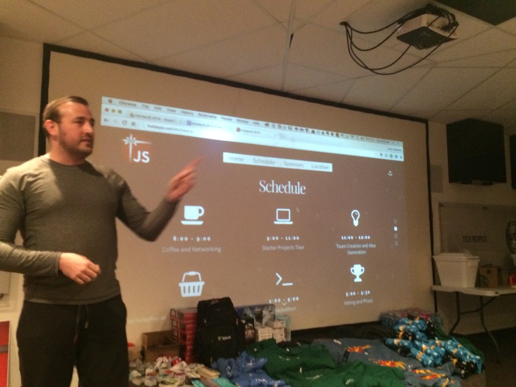 allingeek's tweet photo. @simpulton Kicking off #HolidayJS https://t.co/RZ7li4Tolj