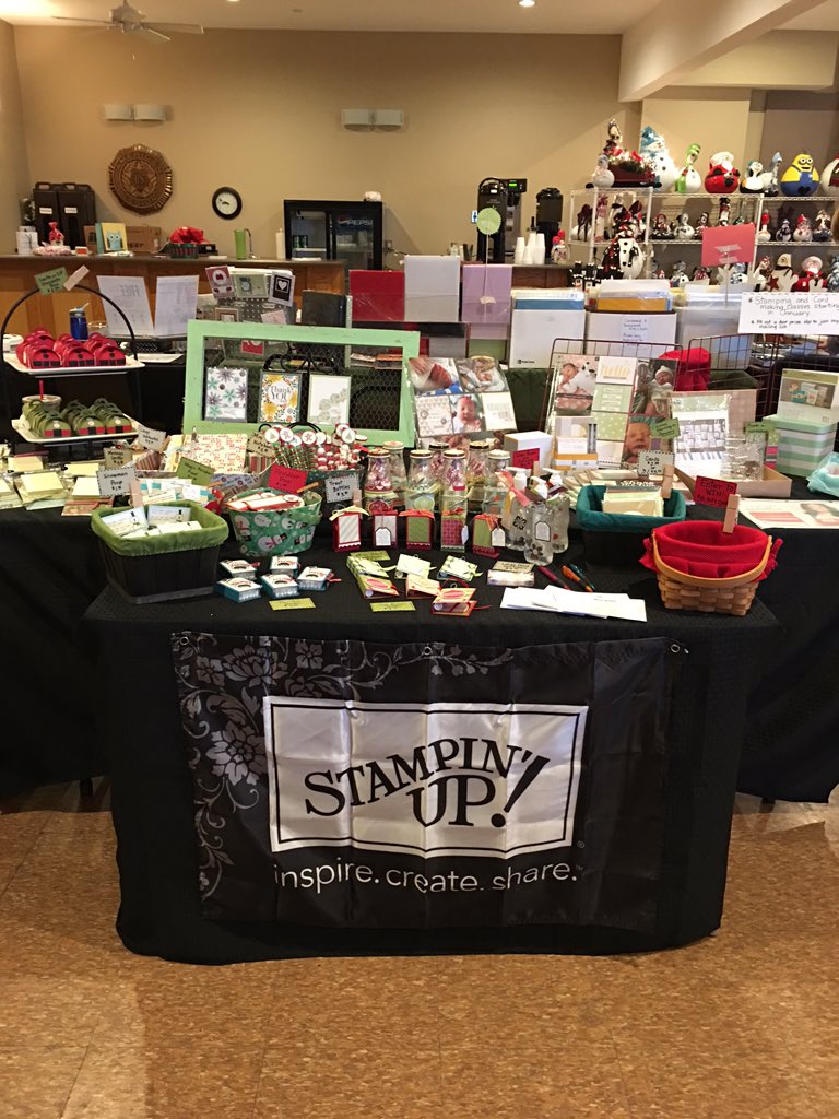 princessrandi82's tweet photo. Stewartville craft show today 9-2 at the American Legion. https://t.co/UTIfAKi0E0