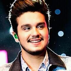 ds116041's tweet photo. @luansantana é q eu te amo e falo na sua cara,Se tirar vc de mim não sobra nada
O teu sorriso me desmonta inteira https://t.co/yQGVabmyS1