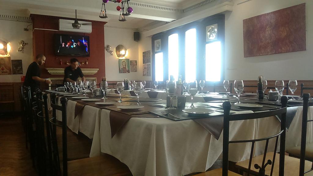 bphyro's tweet image. Esperando a los drupaleros #DrupalCampChile2015