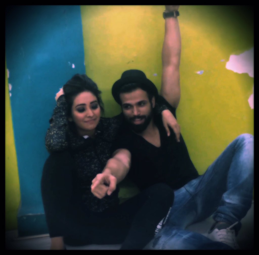 Embedded image permalink