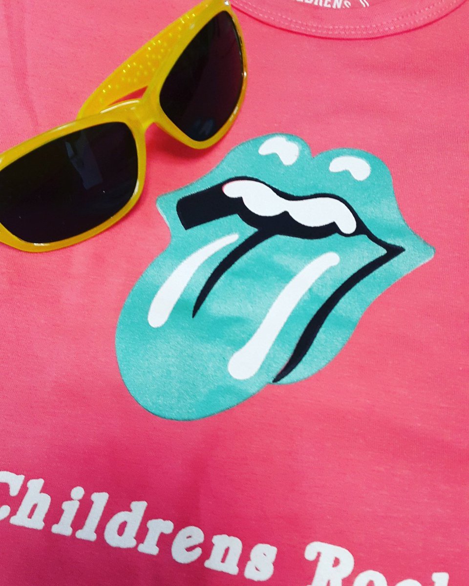 childrens_rock's tweet photo. Esta navidad regala estilo rockerito camiseras @childrens_rock a US$12 c/u para niños (aa) de 2 a 12 años. https://t.co/YHC8iuePMV