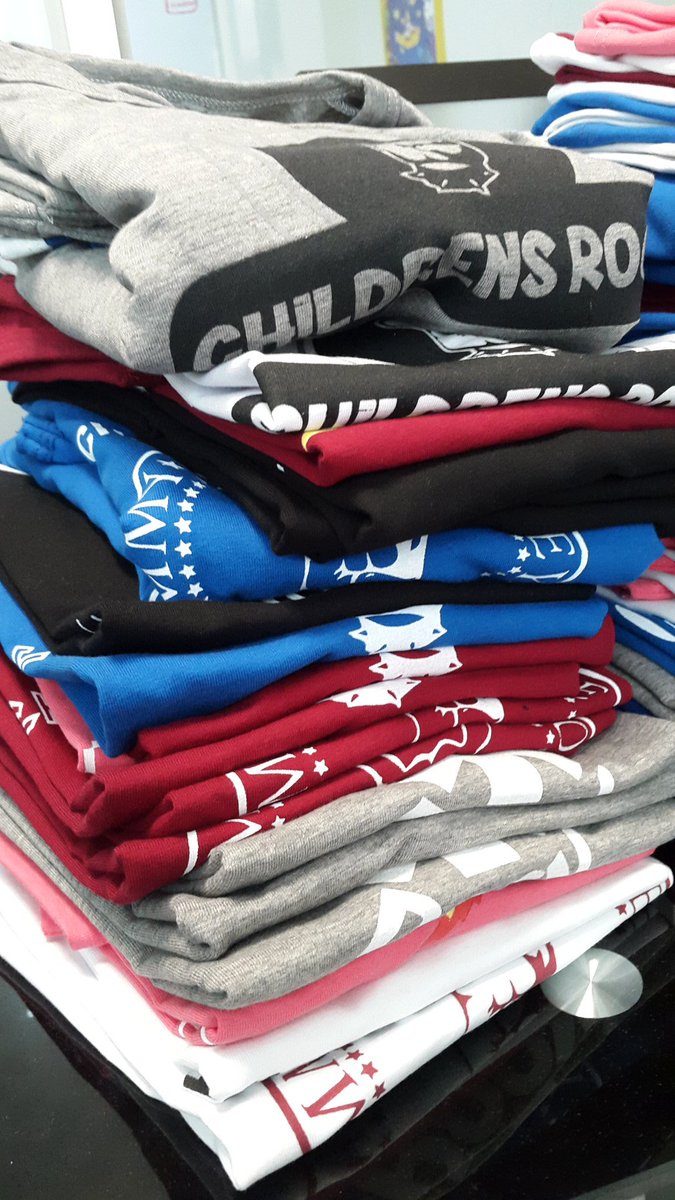 childrens_rock's tweet photo. Esta navidad regala estilo rockerito camiseras @childrens_rock a US$12 c/u para niños (aa) de 2 a 12 años. https://t.co/YHC8iuePMV