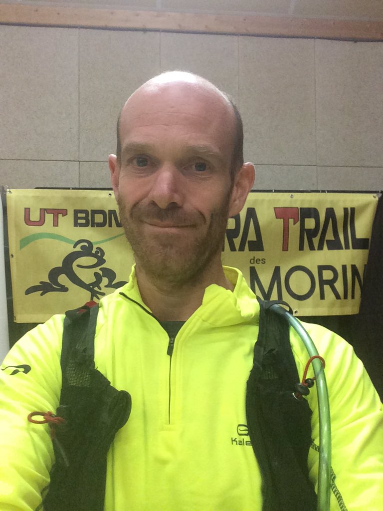 VinceRunner's tweet photo. C'est parti pour une petite reco de nuit: 16km 600m de D+ #utbdm https://t.co/zCbz5d8J7q