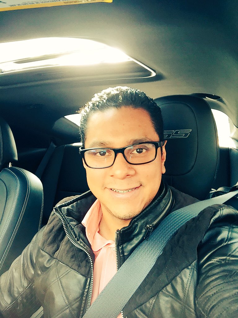 alechei8A's tweet photo. #SiDespiertoDeBuenas es porque hay algún motivo 😍 #SabadoDeGanarSeguidores #OVMX cerrando con todo el año! #SS https://t.co/fm3THtm1ML