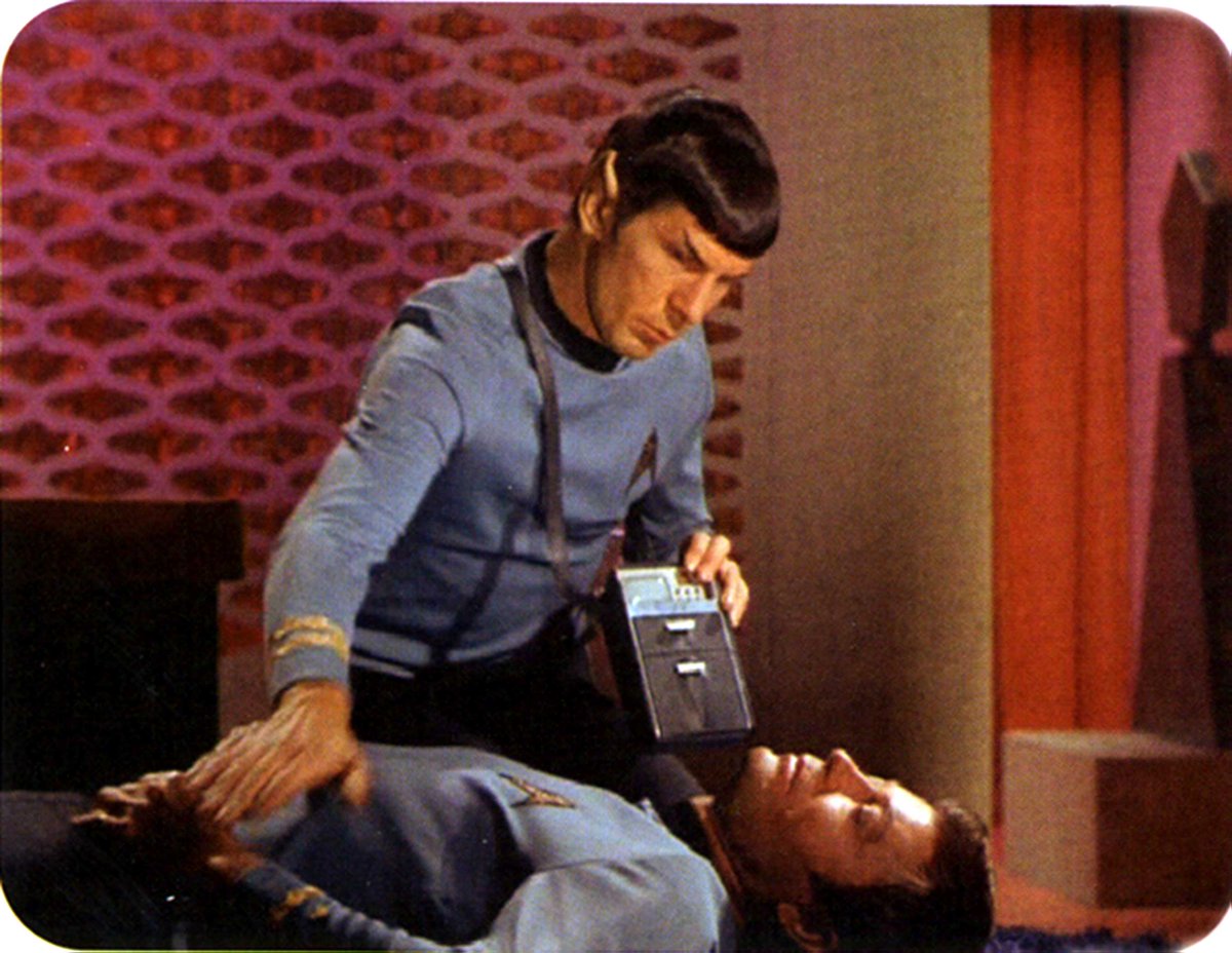 TerahertzDC's tweet photo. The Star Trek Tricorder comes to life - report by #RyanDuffy #NowWhatHuffPost https://t.co/RBBg8ejblc https://t.co/nLDbJeX6Zh