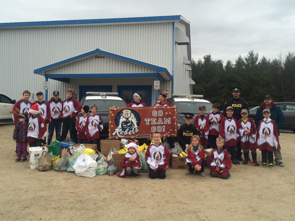 Greigshawn's tweet photo. Fantastic TCDMHA organization food drive results for local Chatsworth outreach program with support from O.P.P. https://t.co/xDgyQIvnYR