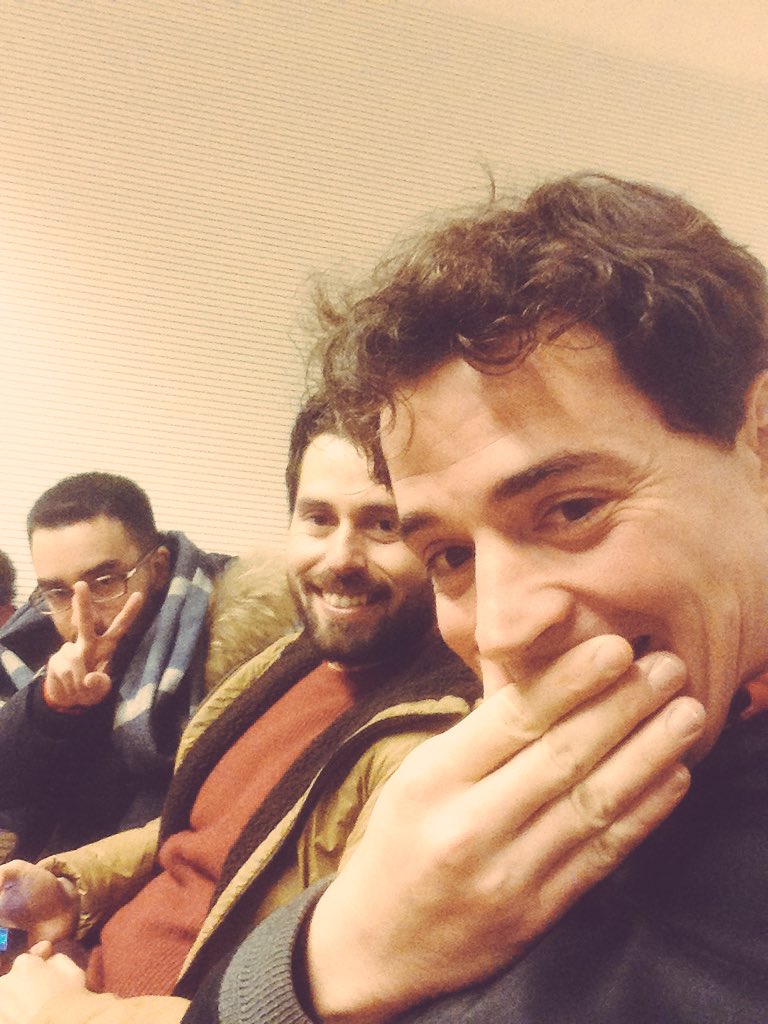 lucarosato's tweet photo. Fra poco in onda su uradio, la radio dell'Università di Siena. #fdf15 https://t.co/tXwhAO7RCY