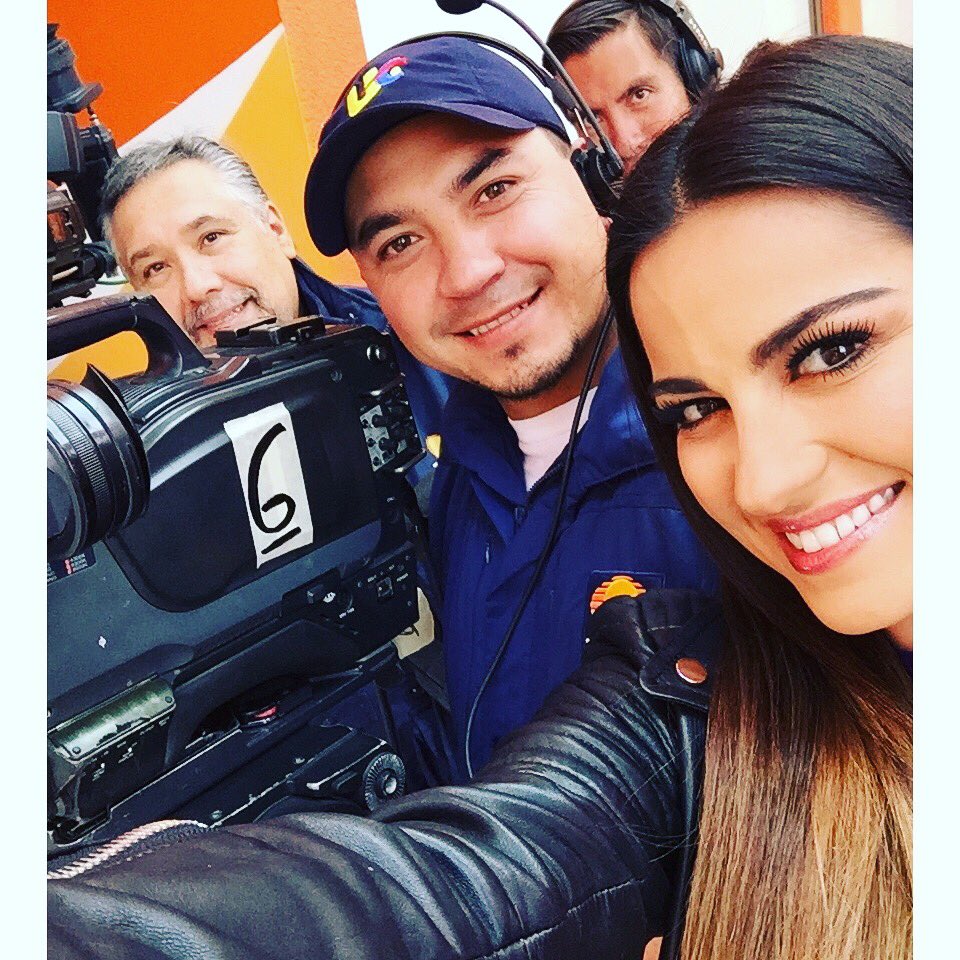 maiteperroni's tweet photo. Ya estamos listos para nuestro enlace desde el CAT del Edo. de México #SoyTestigoTeleton @TelevisaTVmx https://t.co/Swc82UGLdb