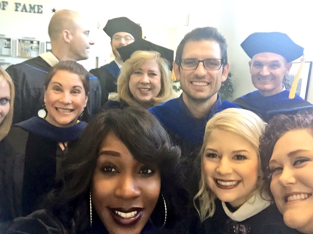 ItsPeaceAmadi's tweet photo. Me & my faithful colleagues trying to make the selfie happen! #HIUGrad #CPCRocks
cc: @PatePsych @JulieWoltilPhD https://t.co/oBTSm6ZVrP