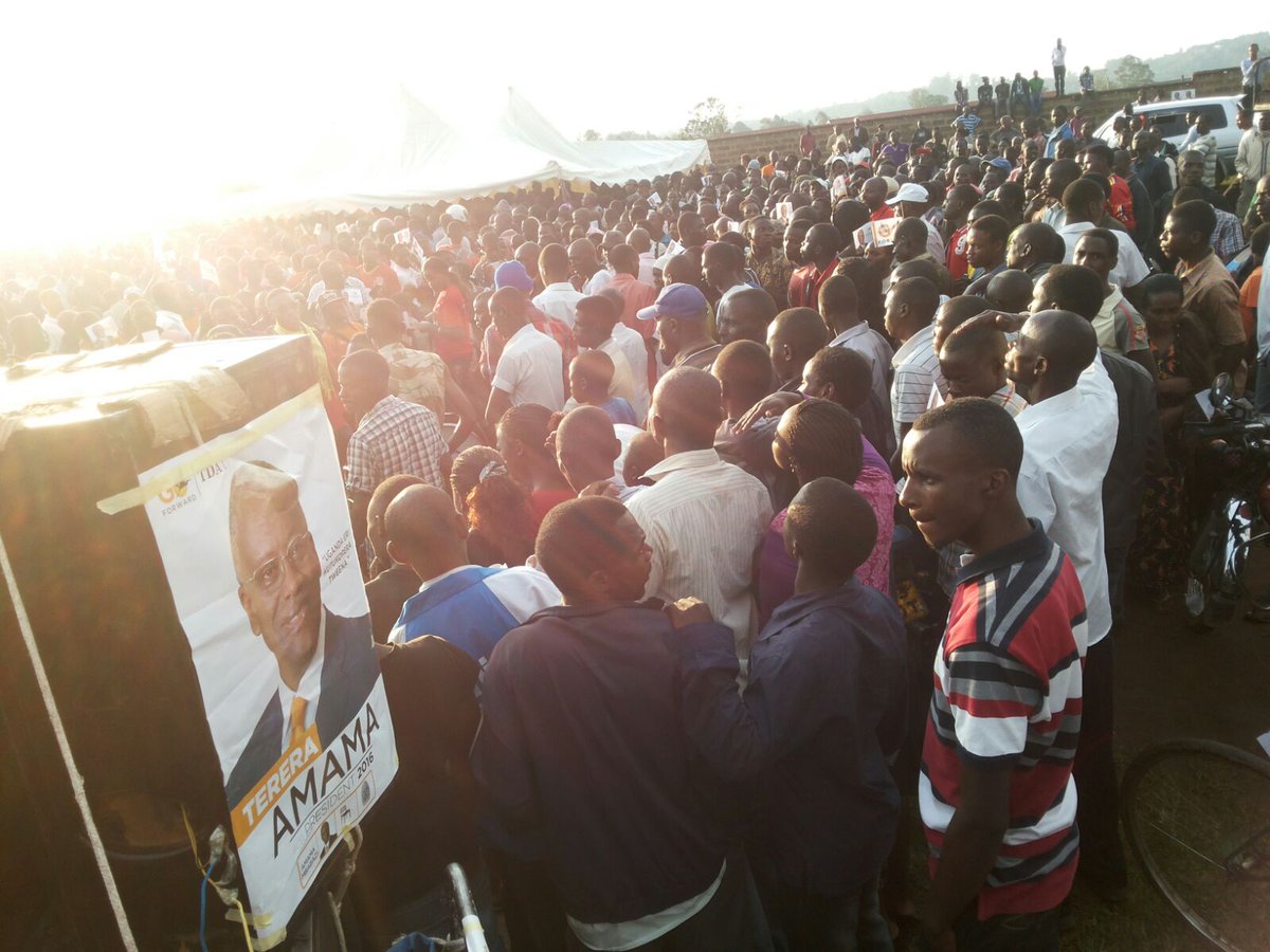 talemwa2008's tweet photo. Rukungiri moving forward @AmamaMbabazi @TeamJPAM2016 @pesh_em @JMNkangi https://t.co/e1n6Sbd0H1