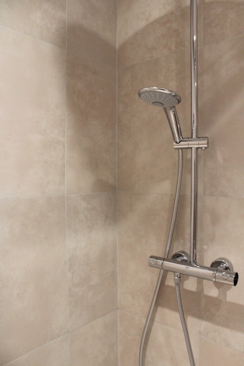 AtelierPassy's tweet photo. Nous proposons également des installations sanitaires personnalisées.. https://t.co/glkaveApjr