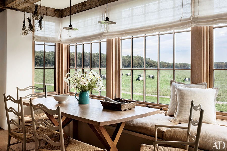 ArchDigest's tweet photo. 19 beautiful breakfast nooks that make early mornings a little easier: https://t.co/Hi9IChVUme https://t.co/dpWXqBO5SL