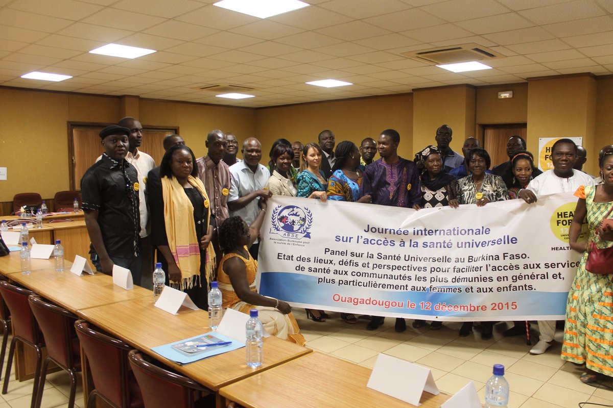 abseburkina's tweet photo. Too many people are still #WaitingForHealth. #HealthForAll #UHC https://t.co/JcNKl5W0fI