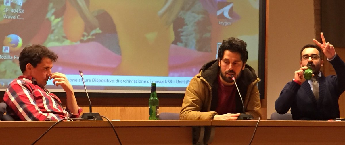 ch_tuit's tweet photo. ultimi suoni ma siamo ancora qui con #Fdf2015 ed è la volta di #othersoundz e #flutoday @rosatoluca @GiulioArgenio https://t.co/fox32weuQf