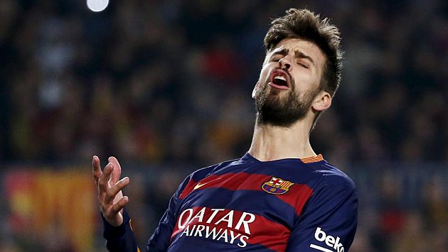 marca's tweet photo. Piqué: "Arbeloa no es mi amigo, es un cono... (pausa) ... cido" https://t.co/S7wHStigwx https://t.co/0aVjxKiRqw