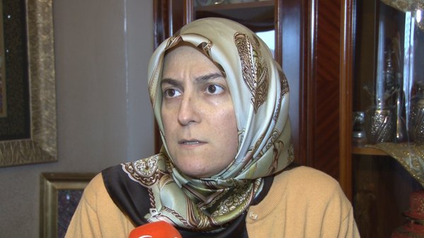 DailyNews_TR's tweet photo. HİDAYET KARACA'NIN EVİNE POLİS BASKINI
Eşi: Evimizi aradılar, bomba silah bulamadılar

https://t.co/nnOG05ydL3 https://t.co/b9tXclLxin