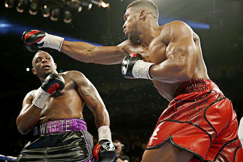 BoxingNewsED's tweet photo. Joshua ends it in 7 https://t.co/N943ZvXmYv #boxing 
Photo @ai_andyc https://t.co/hgYkdlMP2L