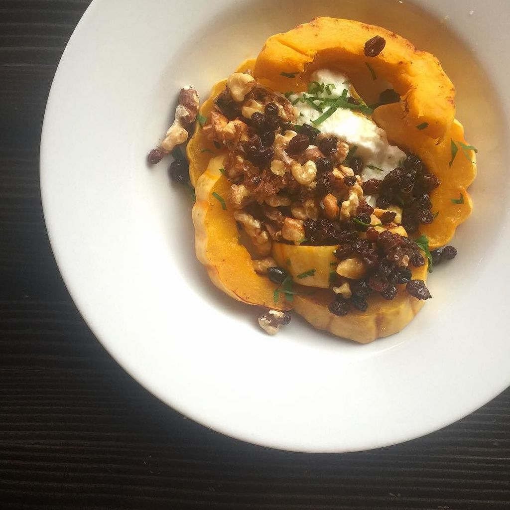 The softer side of <a href="/hitchcockdeli/">Hitchcock Deli</a> Red dog farms delicata squash, orange blossom ricotta, p… ift.tt/1lWVwJA