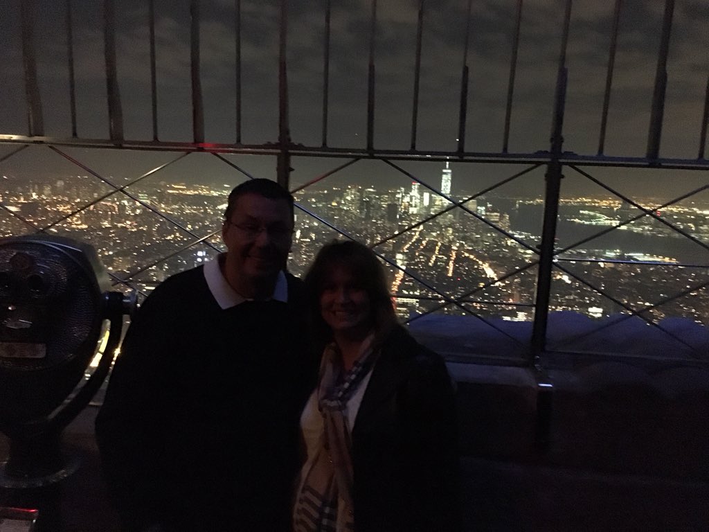MarkHoskinsFL's tweet photo. #EmpireStateBuilding https://t.co/UFEbQLzV8Y