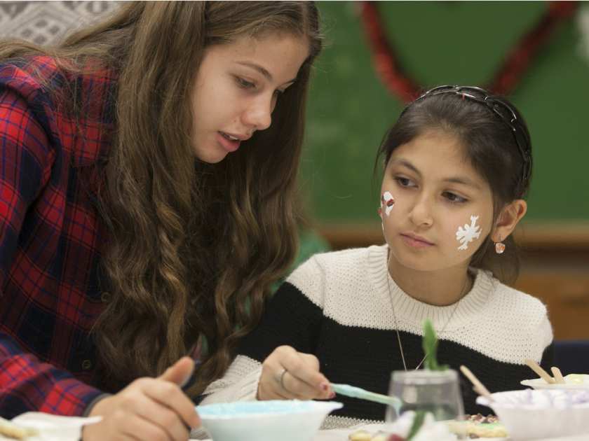Vincent Massey students host their annual Children's Christmas Party ow.ly/VOi7D