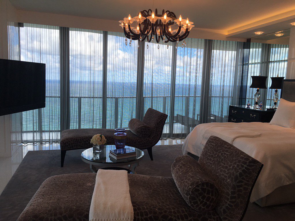 NatalieMcBee's tweet photo. #OceanfrontOpulence #ConciergeDriven #BoutiqueBuilding #SunnyIslesBeachFlorida #NatalieMcBee https://t.co/6ywqQn1afe